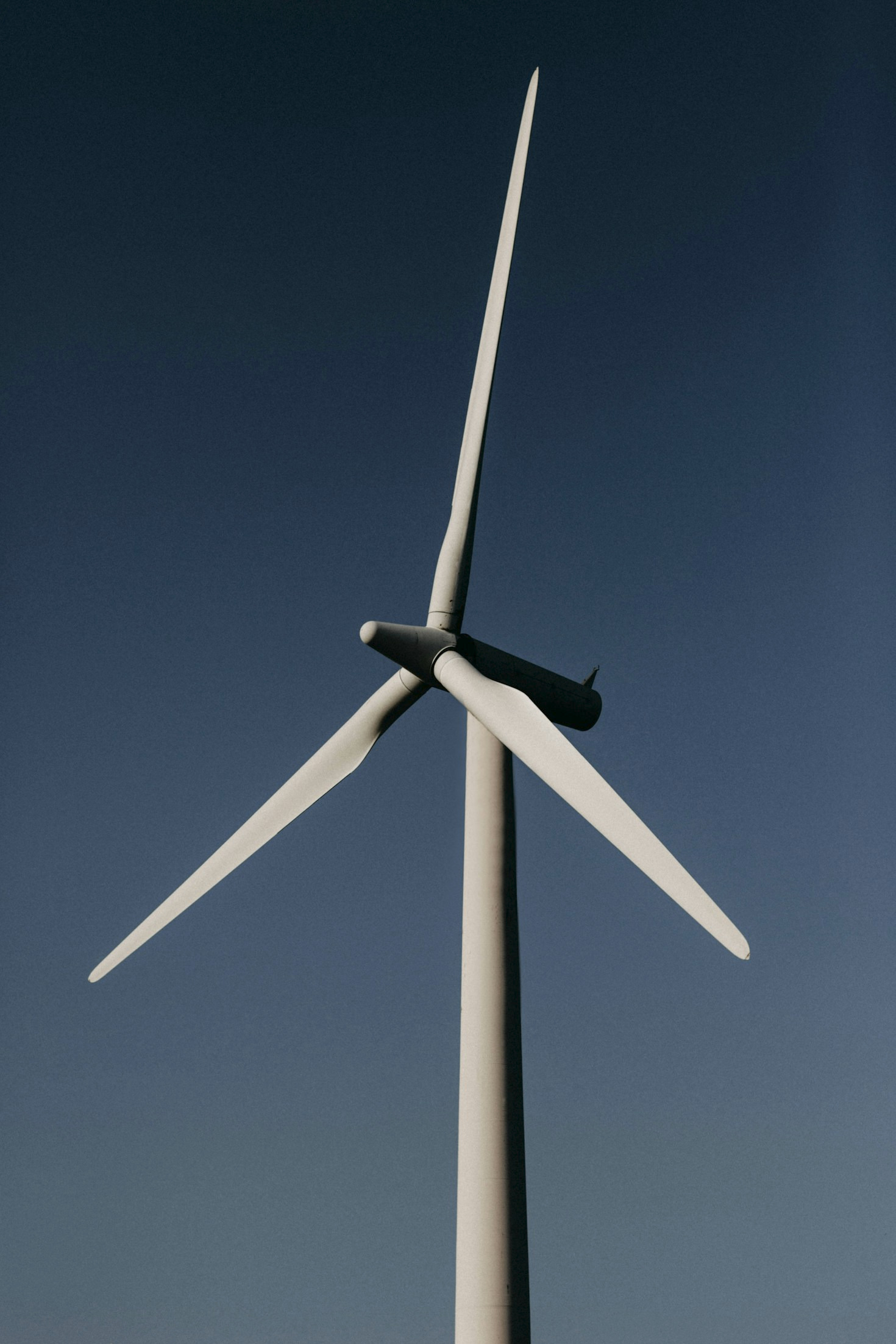 Why Airborne Wind Energy Matters Now More Than Ever